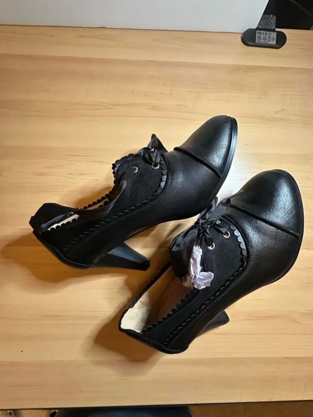 CHASE + CHLOE Dora-7 Womens 10 Black Lace Up Heeled Oxfords Victorian NWB - Picture 2 of 4
